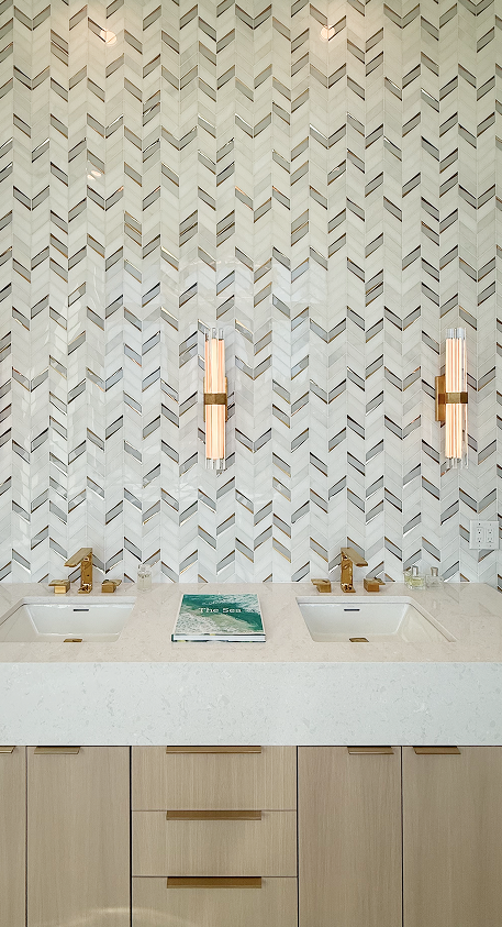 Tile detail in a J&S Flooring installation